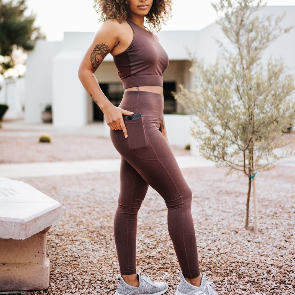 Senita Athletics High Rise Pants - Fossil (M)
